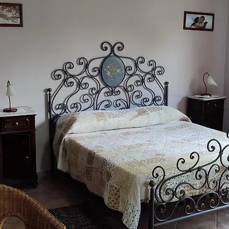 Filomena Bed and Breakfast